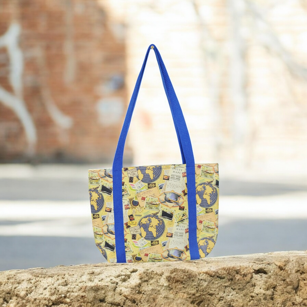 World travel tote