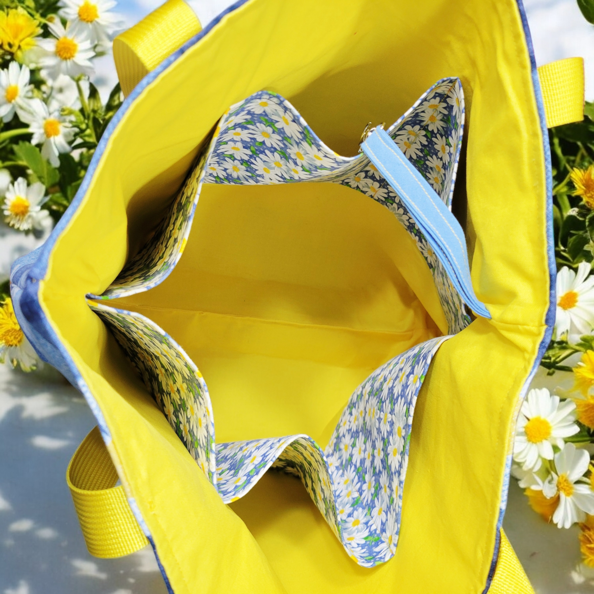 Daisies and denim tote