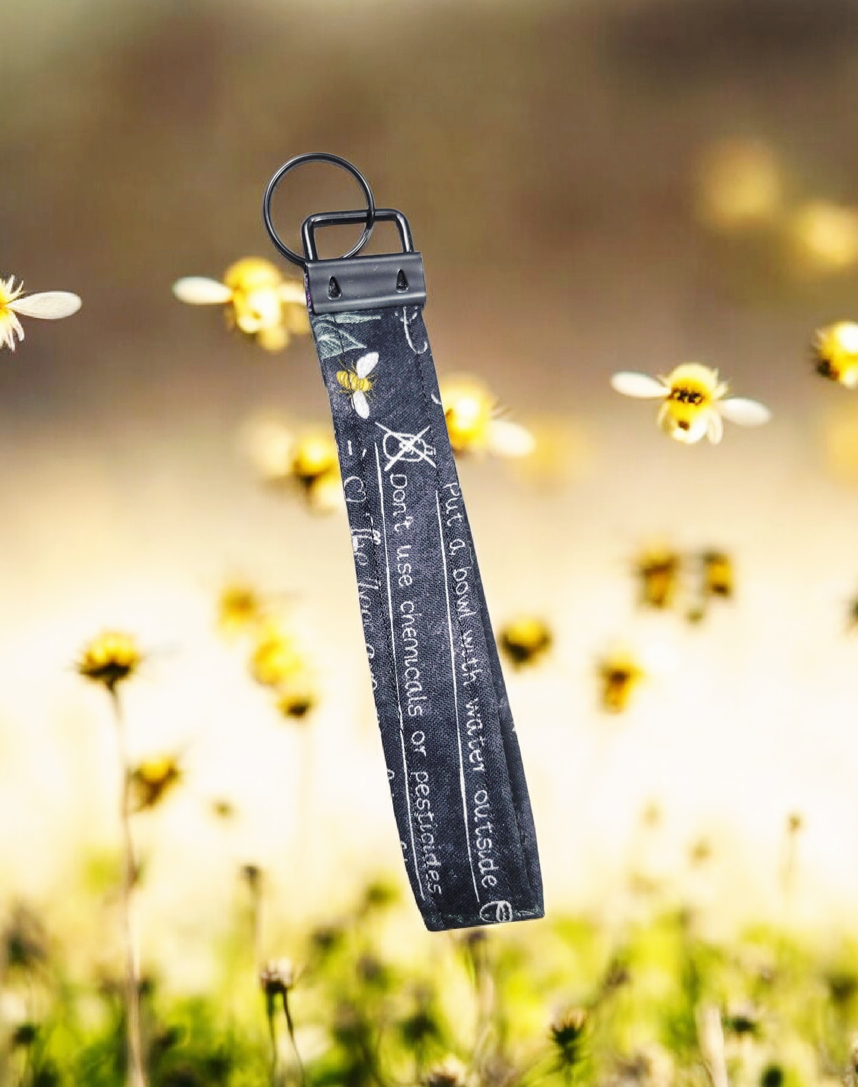 Sunflowers and bees wristlet keychain